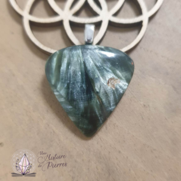 Pendentif Séraphinite