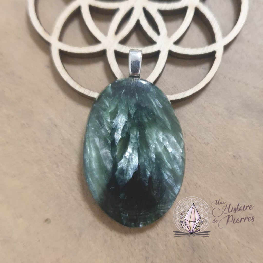Pendentif Séraphinite