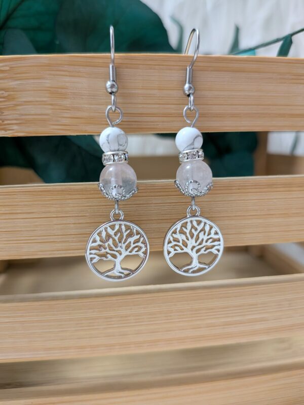 Boucles d’oreilles Howlite & Quartz Rose – Arbre de Vie – Acier inoxydable & laiton