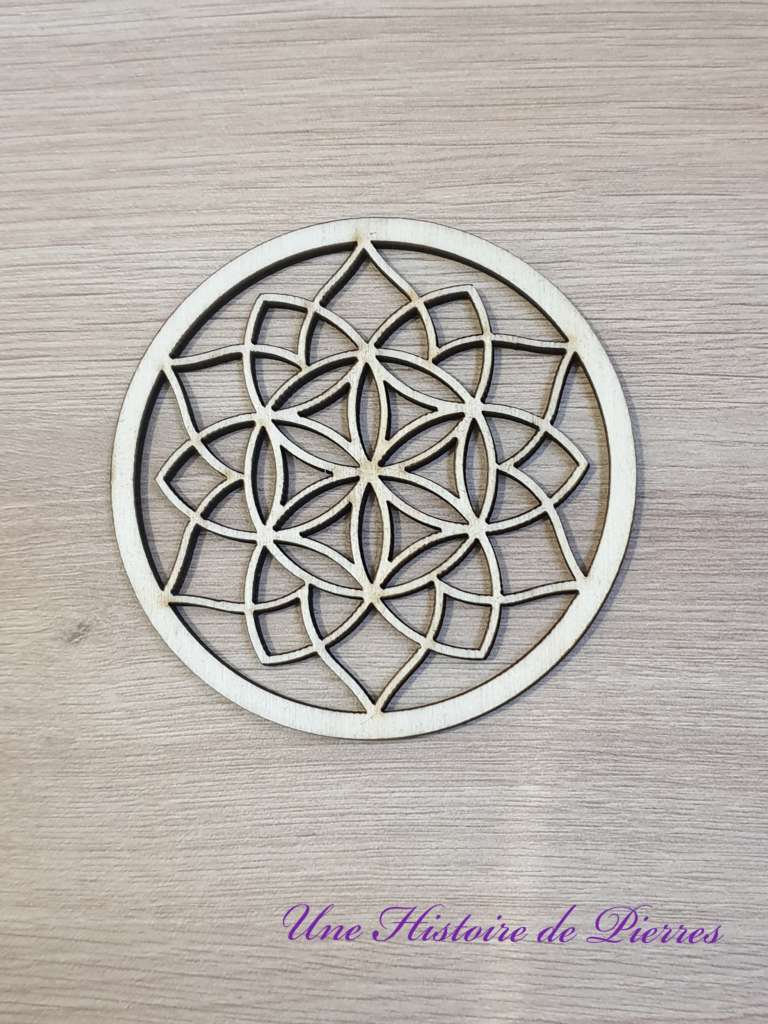 Chakra Lotus bois 8.5cm