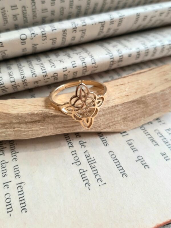 Bague Noeud de Sorcière doré acier inoxydable – Image 2